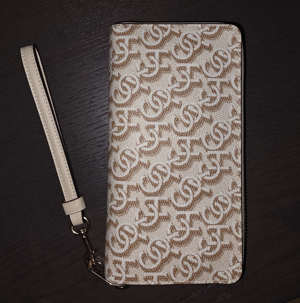 COACH Chalk Monogram Wallet